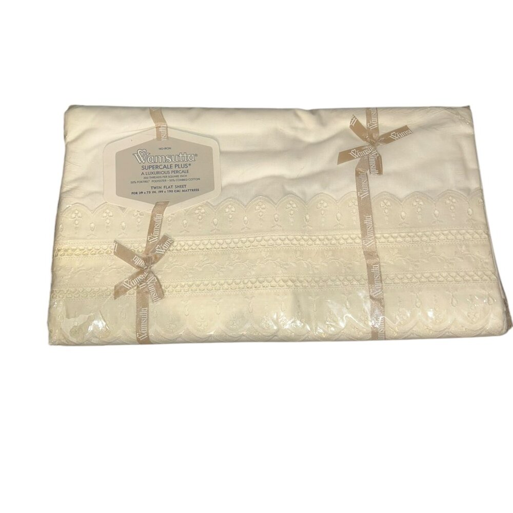 wamsutta white Scalloped edge Eyelet TWIN flat Sheet NEW in pkg NWT